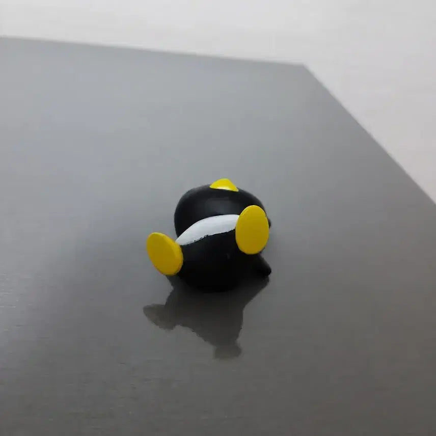 [SOLD OUT] 산리오 배드바츠마루 꽈당 피규어