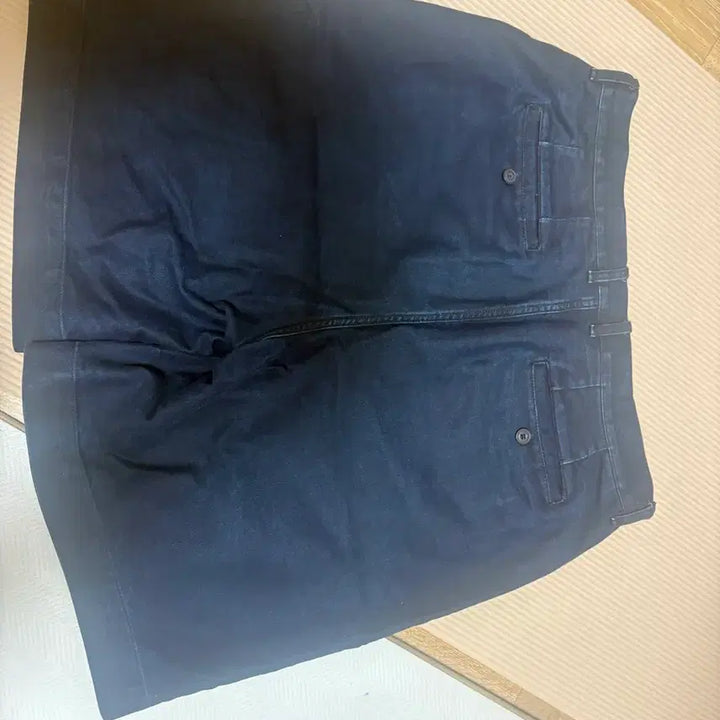 [BUNJANG] Churchill Romper A Decade Shorts Indigo Navy L / 처칠롬퍼 어데케이드 몰스킨 쇼츠 인디고 네이비 L