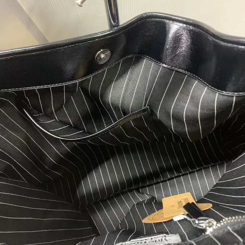 [BUNJANG] Vivienne Westwood Black Tote Hobo Bag / 비비안웨스트우드 블랙 토트 호보백