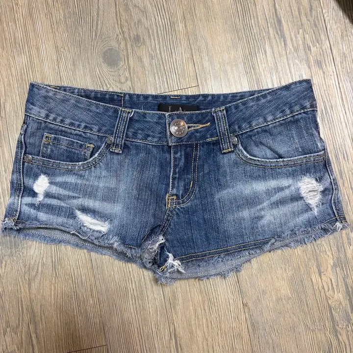 [BUNJANG] Denim Shorts - Damage Wash - Short Pants / 데미지 워싱 데님 숏팬츠 숏츠 반바지 갸루 펑크 로우라이즈