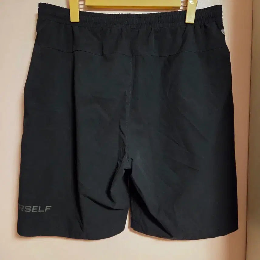 [SOLD OUT] 블랙 반바지 (BE PROUD OF)