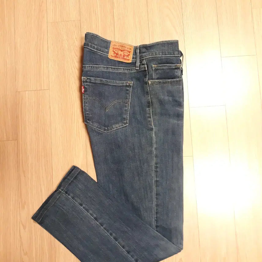 [SOLD OUT] 리바이스 314 SHAPING STRAIGHT 청바지 데님 면스판