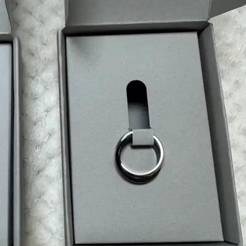 [BUNJANG] Le Sserafim Popup Ring L Size / 르세라핌 팝업 반지 L사이즈