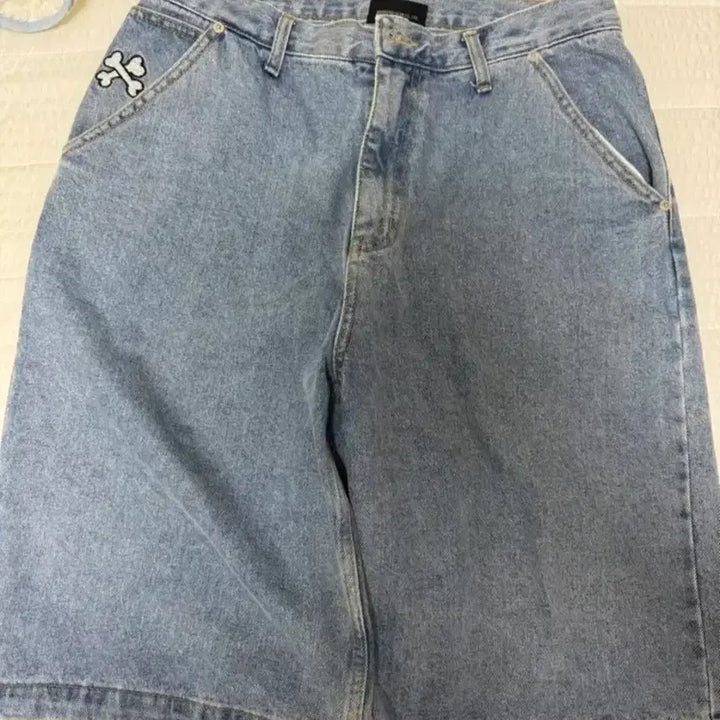 [BUNJANG] Weeekenders Denim Bermuda Shorts / 위캔더스 데님 쇼츠 반바지 버뮤다