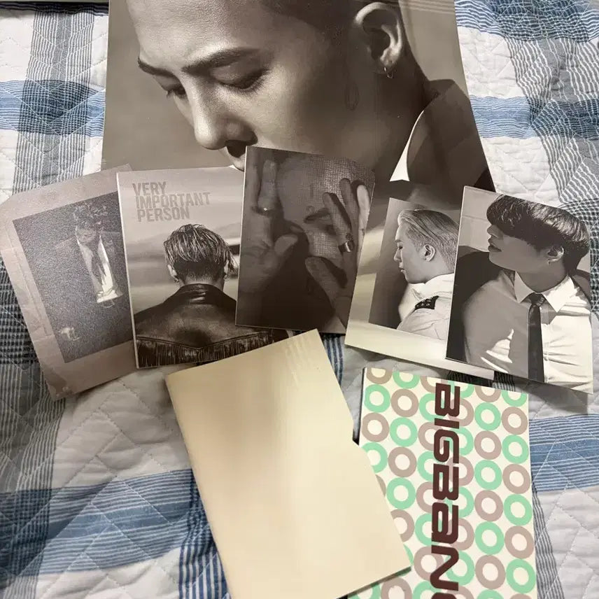 [BUNJANG] Bigbang VIP 5th Generation Goods Photo + Note / 빅뱅 vip 5기 굿즈 일부 (세상에 너를 소리쳐 사은품 노트)