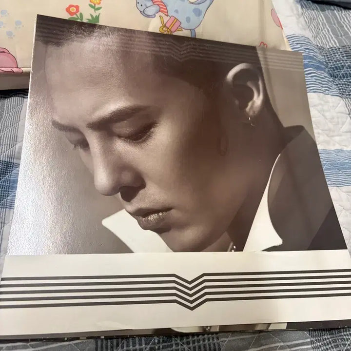 [BUNJANG] Bigbang VIP 5th Generation Goods Photo + Note / 빅뱅 vip 5기 굿즈 일부 (세상에 너를 소리쳐 사은품 노트)