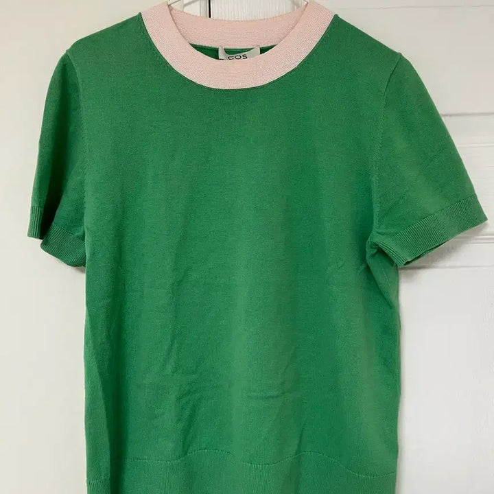 [SOLD OUT] COS 그린 반팔니트 M