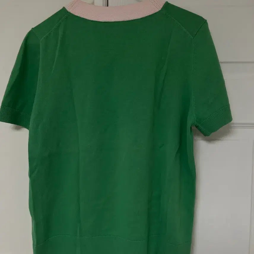 [SOLD OUT] COS 그린 반팔니트 M