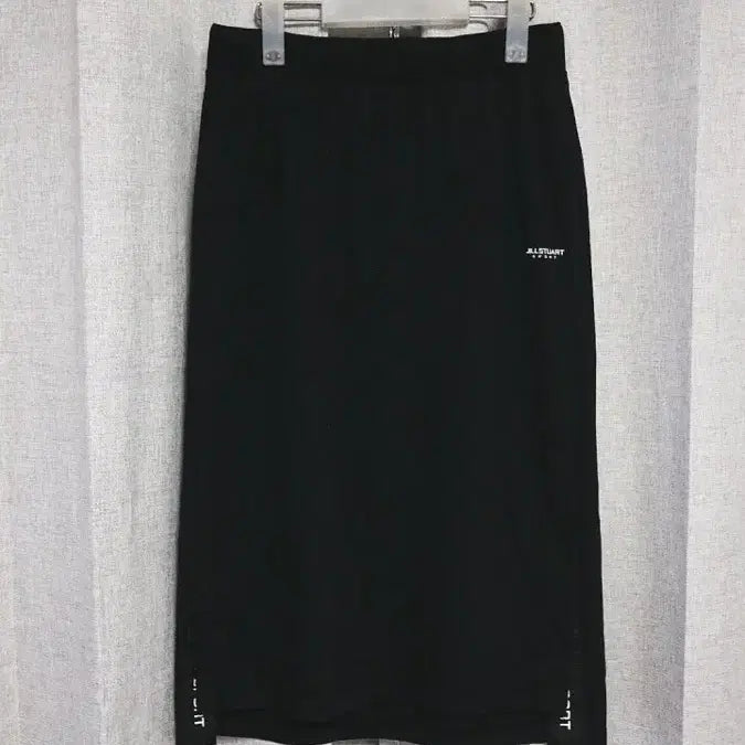 [BUNJANG] JILLSTUART SPORT Black Midi Skirt (M) / 질스튜어트 스포츠 블랙 미디스커트 (75/M)