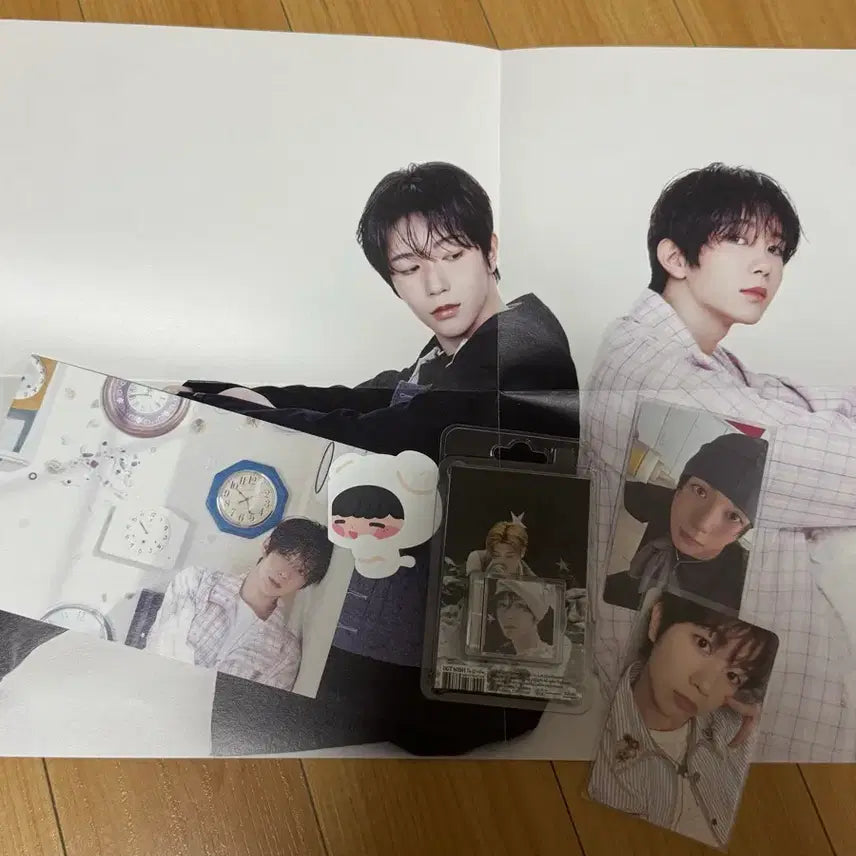 [SOLD OUT] 위시 료 스미니 럭드&amp;트레카 셀포&amp;다님 스티커&amp;엽서포스터 일괄