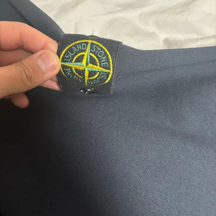 [SOLD OUT] 스톤아일랜드 후드집업
