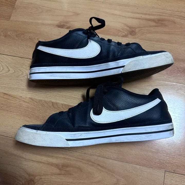 [BUNJANG] Nike Court Legacy Black/White Sneakers / 나이키 Court Legacy 검흰 운동화