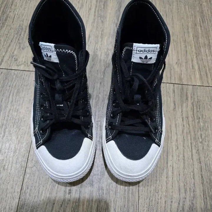 [BUNJANG] Adidas Black High-Top Sneakers - 235 / 아디다스 블랙 하이탑 스니커즈ㅡ235