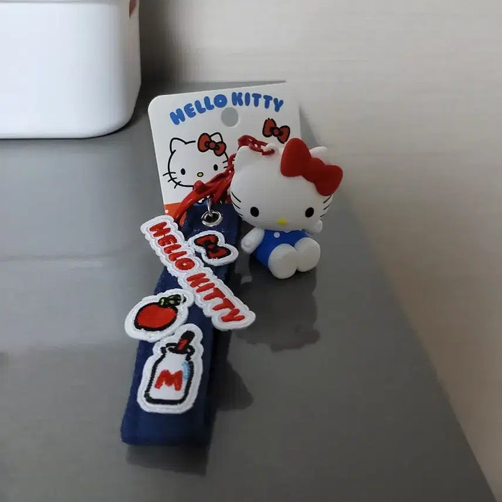 [BUNJANG] Hello Kitty Figure Strap Keyring / (5월까지 할인)헬로키티 피규어 스트랩 키링