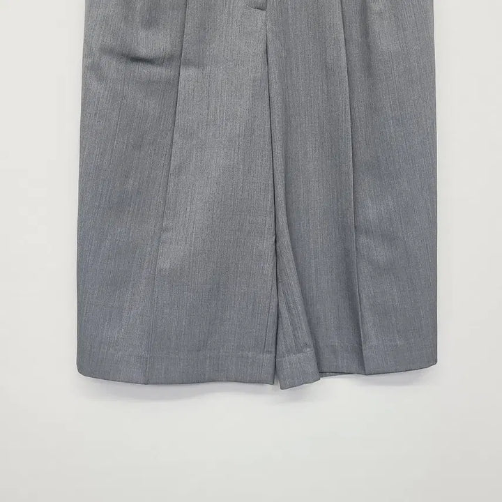 [BUNJANG] YCH High Waist Wool Bermuda Pants Gray M / YCH 와이씨에이치 하이웨스트 울 버뮤다 팬츠 그레이 M