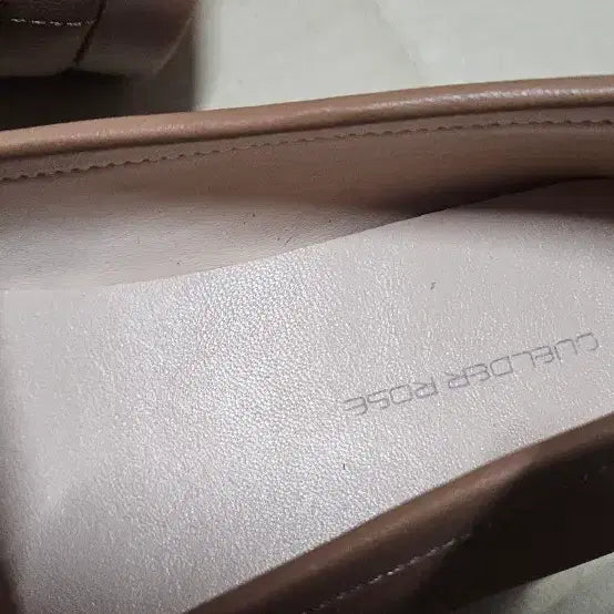 [BUNJANG] GUELDER ROSE 2056 Tassel Loafers Brown 230 / 미착용 GUELDER ROSE 2056 태슬 로퍼 브라운 230