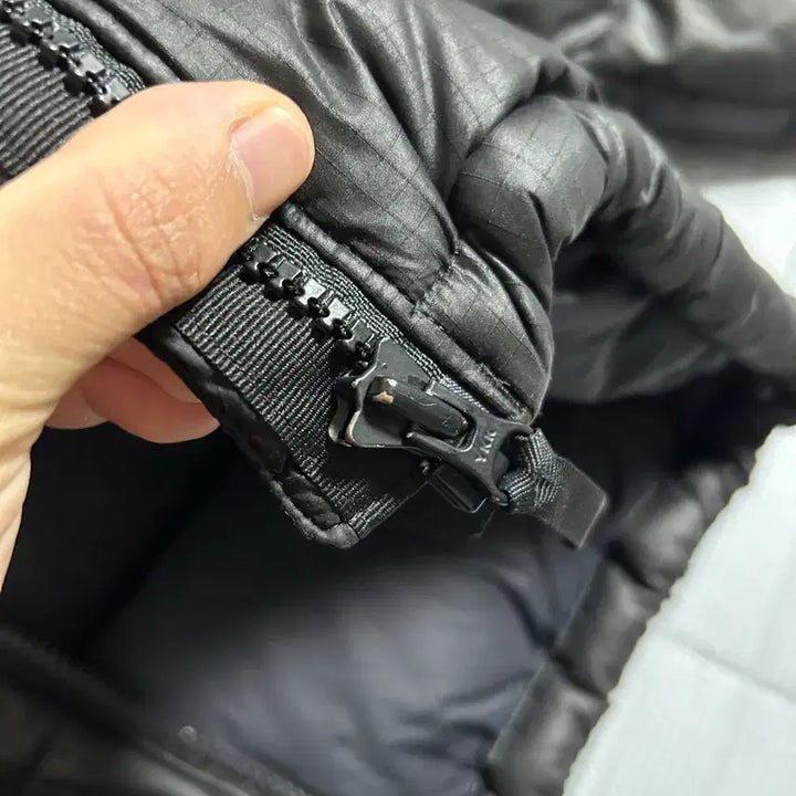 [BUNJANG] The North Face Nuptse Shiny Black Jacket / 노스페이스 눕시 유광블랙 M(95)사이즈