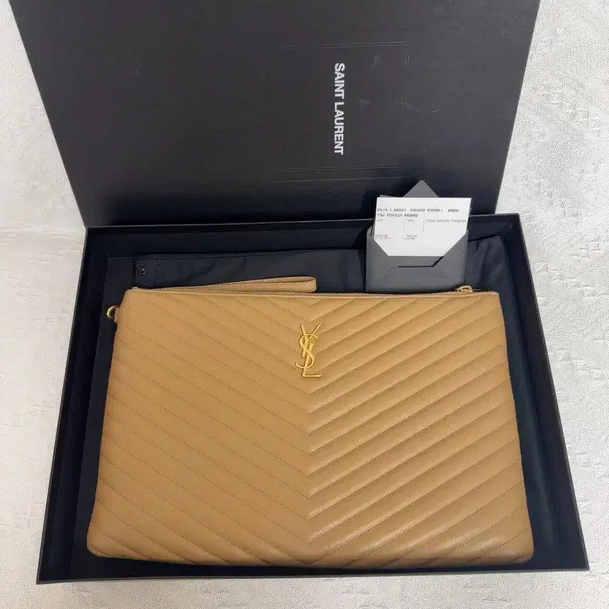 [BUNJANG] Saint Laurent Monogram Matelassé Clutch Beige Gold / 생로랑 모노그램 마틀라세 클러치 베이지 금장
