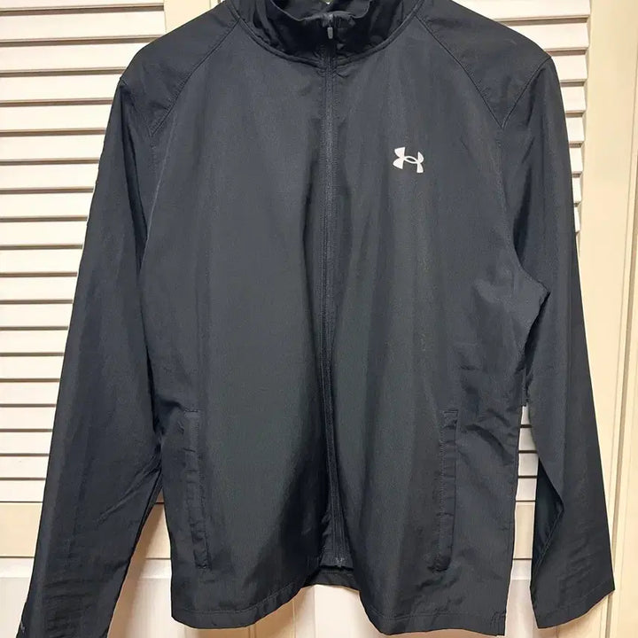 [BUNJANG] Under Armour Windbreaker Jacket / 언더아머 바람막이