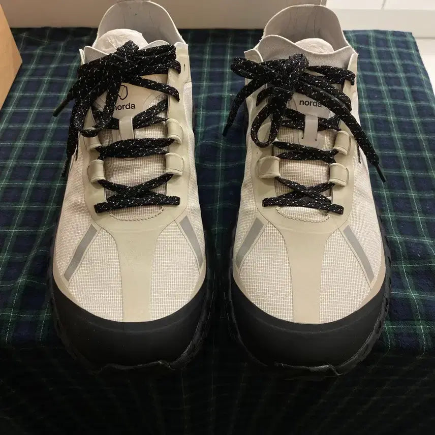 [BUNJANG] Noda 001 Sinder Sneakers / 노다 001 신더 287.5 us11