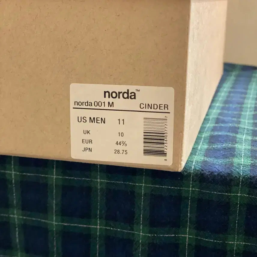 [BUNJANG] Noda 001 Sinder Sneakers / 노다 001 신더 287.5 us11