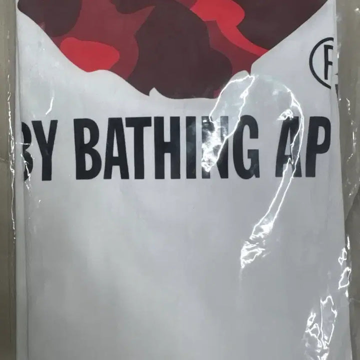 [BUNJANG] BAPE Red Camo Big Ape T-shirt M / 베이프 레드카모 빅에이프 티셔츠 M