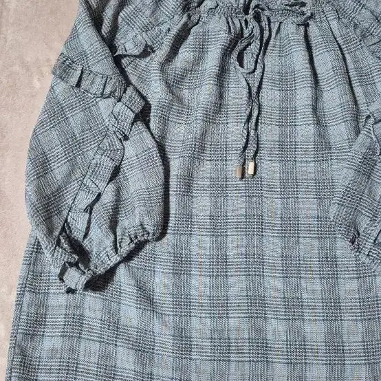 [BUNJANG] Pattern Blouse / 패턴 블라우스