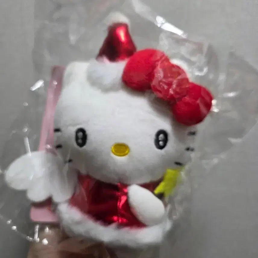 [BUNJANG] Aveil Christmas Kitty Doll Keychain / 아베일 크리스마스 키티 인형키링