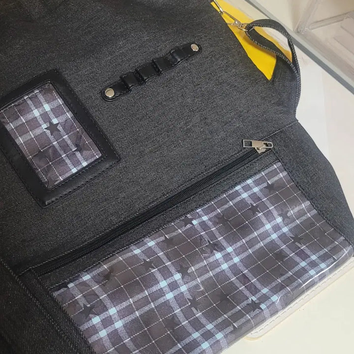 [BUNJANG] Denim Vintage Check Point Campus Goods Doll Backpack Bag Black / 데님 데일리 빈티지 체크 포인트 캠퍼스 굿즈 인형 백팩 가방 블랙