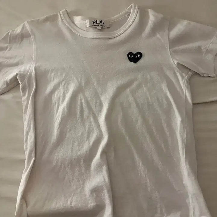 [BUNJANG] Comme des Garçons PLAY Black Heart T-Shirt / 플레이 꼼데가르송 블랙 하트 반팔