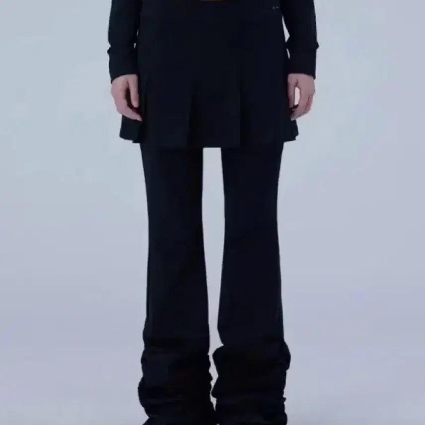 [BUNJANG] Miseki Seoul Ruffled Skirt and Pants Set - Black / 미세키서울 스커트 셔링 팬츠 세트 블랙