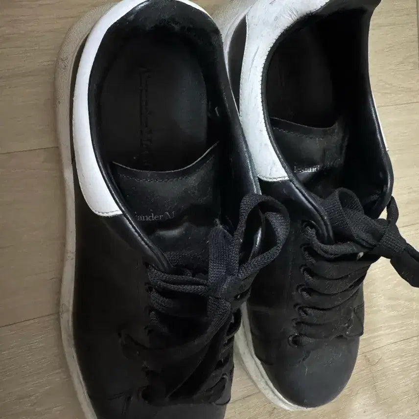 [SOLD OUT] 알렉산더 맥퀸
