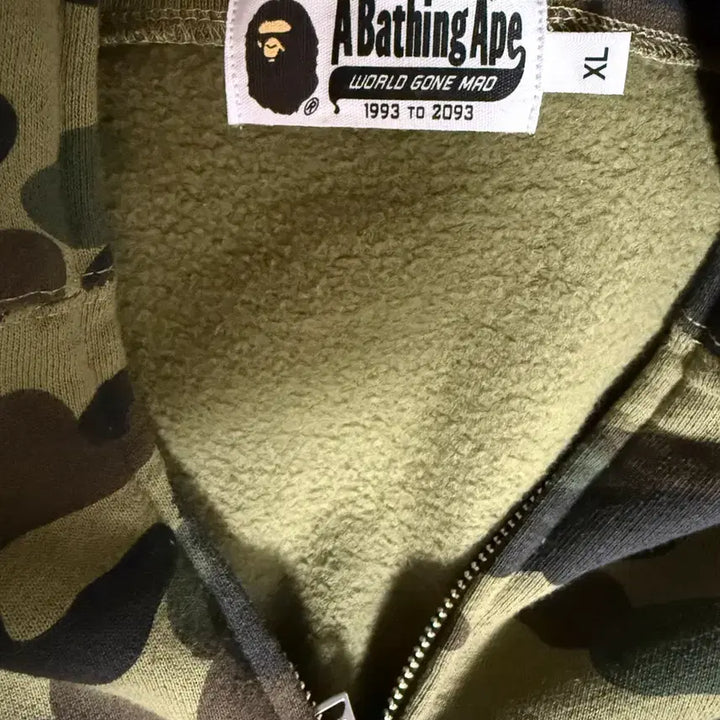 [SOLD OUT] 베이프 PONR 샤크후드 녹계 XL