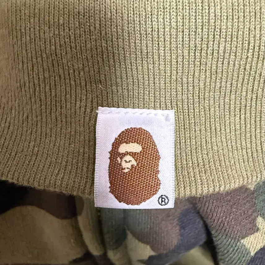 [SOLD OUT] 베이프 PONR 샤크후드 녹계 XL