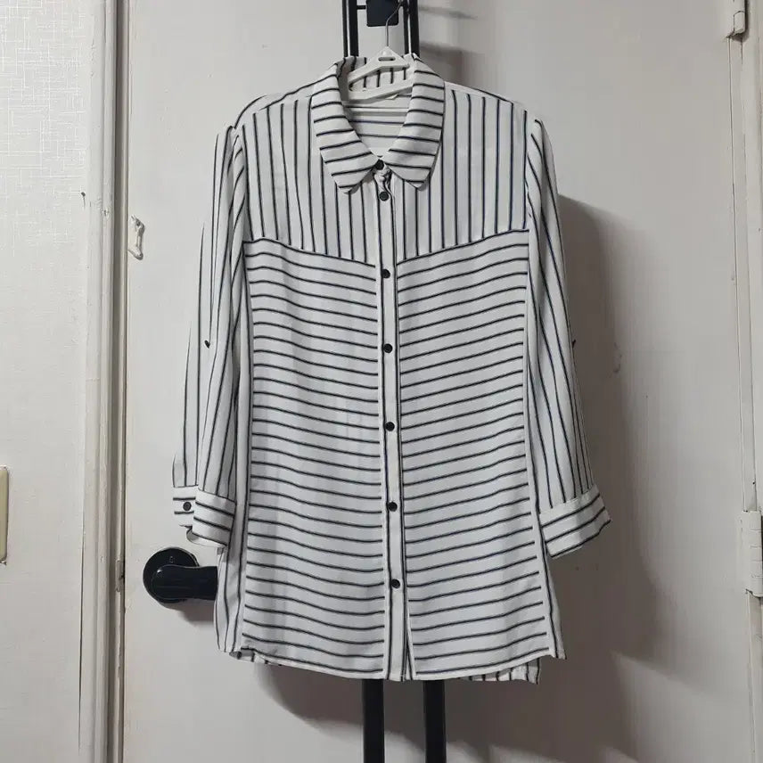 [SOLD OUT] 크로커다일레이디 롤업 셔츠블라우스 여성66