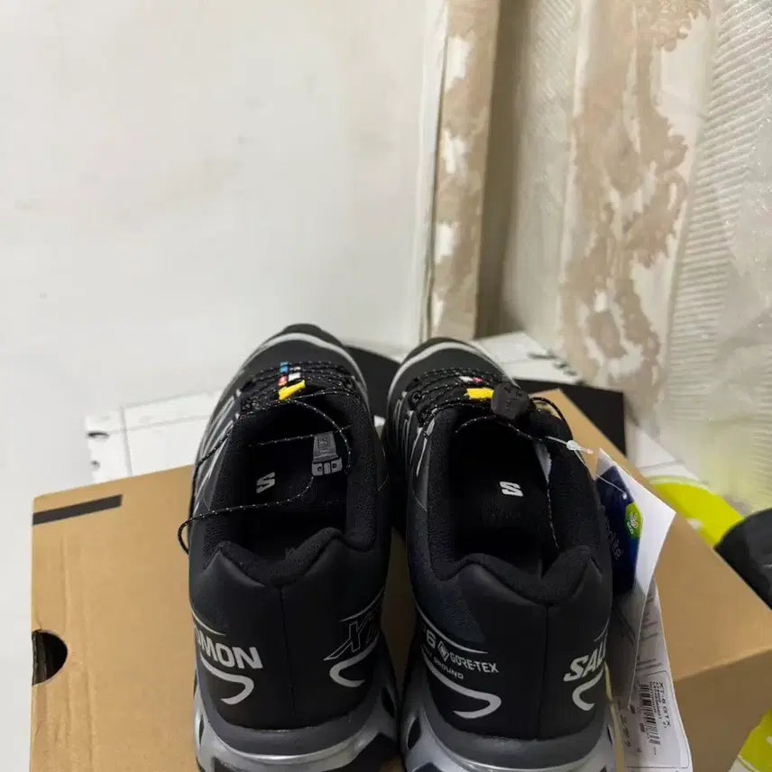 [SOLD OUT] 살로몬 XT-6 고어텍스 블랙 실버 270MM
