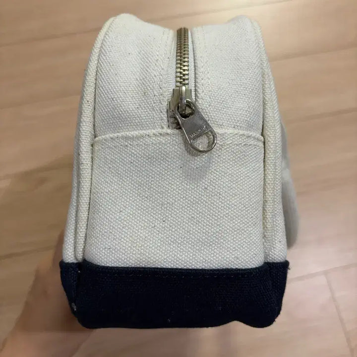 [BUNJANG] 마리떼 프랑소와 저버 피크닉 미니 토트백 오트밀 새제품 / 마리떼 프랑소와 저버 피크닉 미니 토트백 오트밀 새제품