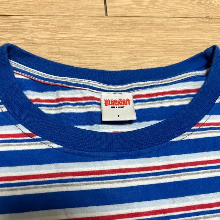 [BUNJANG] Blackout Stripe T-shirt L / 블랙아웃 스트라이프 티셔츠 L