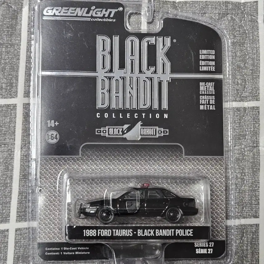 [BUNJANG] Greenlight Black Bandit Ford Taurus Diecast Model / 1:64 1/64 그린라이트 블랙 밴딧 포드 토러스 다이캐스트