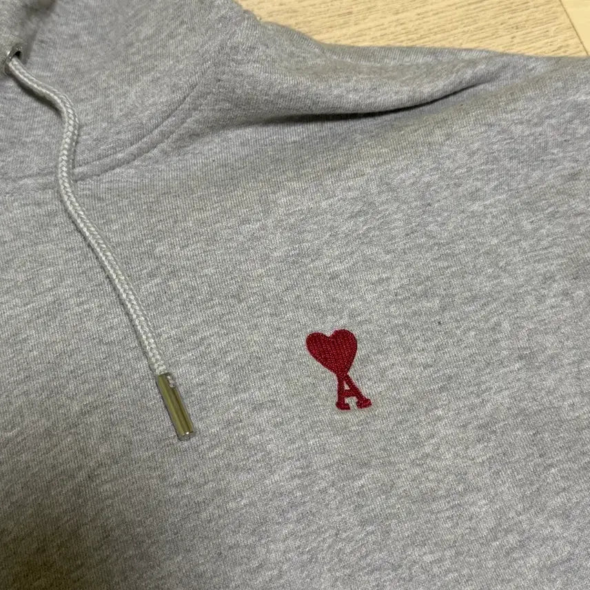 [BUNJANG] BTS (Army) Small Logo Heart Hoodie (Gray) / 아미 스몰로고 하트 후드티 그레이
