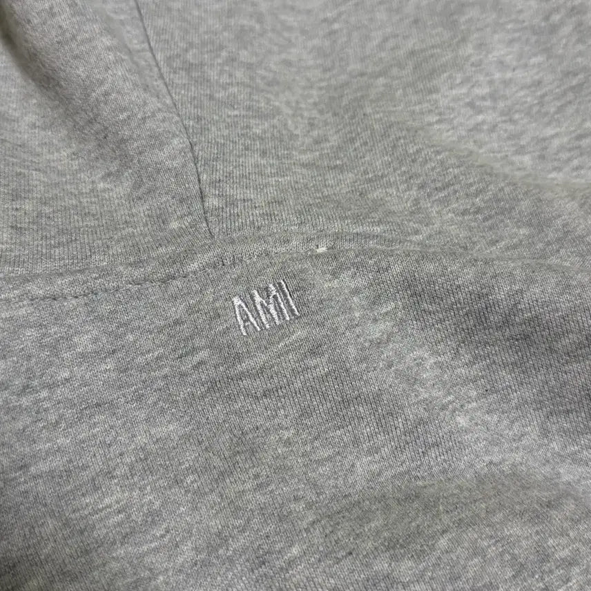 [BUNJANG] BTS (Army) Small Logo Heart Hoodie (Gray) / 아미 스몰로고 하트 후드티 그레이