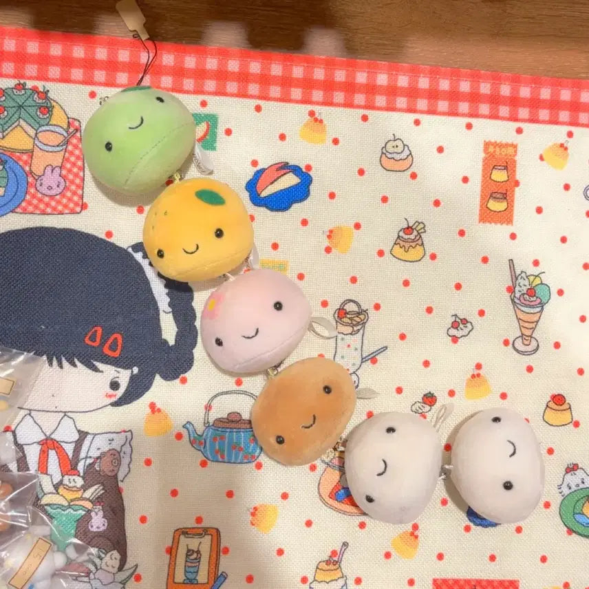 [BUNJANG] Vintage Oncheon Manju Dumpling Doll Keychain Set / 고전 온천 만쥬 만두 인형 줄줄이 키링 세트