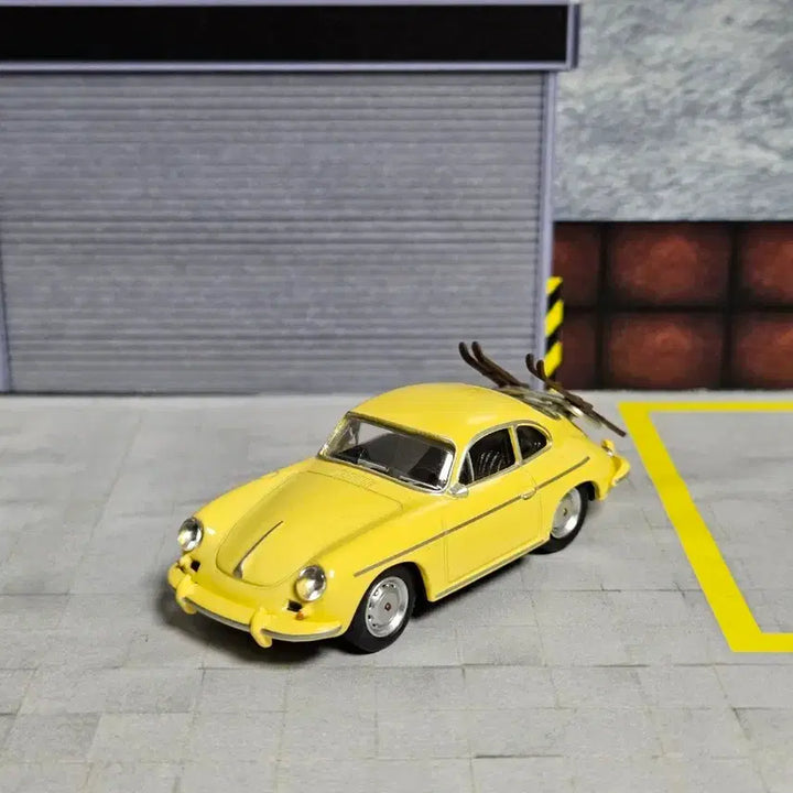 [SOLD OUT] 1:64 1/64 슈코 포르쉐 356 카레라2 다이캐스트