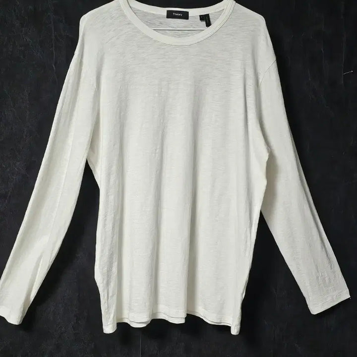 [SOLD OUT] Theory 띠어리 흰색 긴팔 티셔츠
