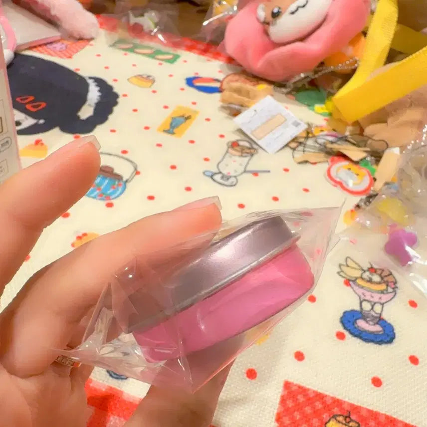 [SOLD OUT] 고전 산리오 챠미키티 하트 틴케이스