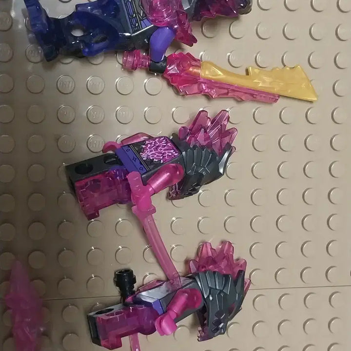 [BUNJANG] Lego Aspiria Benstone Army Figures Bundle Set / 레고 아스피라  벤지스톤 군대 피겨일괄
