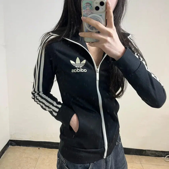 [BUNJANG] Adidas Europa Jersey / 아디다스 블랙 유로파 져지