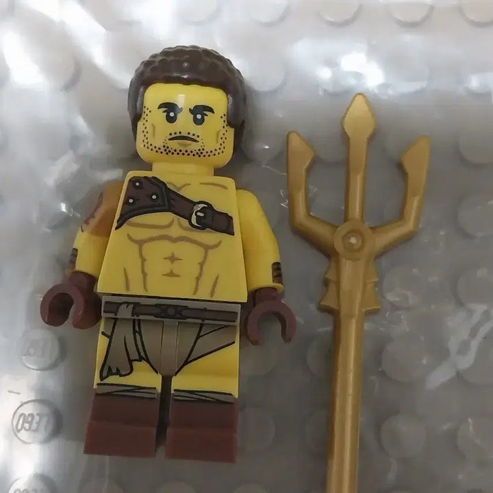 [BUNJANG] Lego Gladiator Minifigure / 레고 미니피겨 글래디에이터 검투사 삼지창 포함