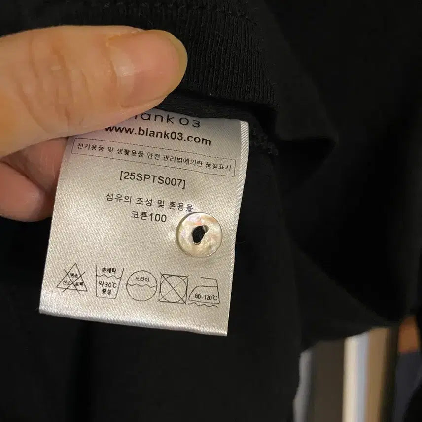 [BUNJANG] Blank 03 Cotton Henley Neck T-Shirt Black / 블랭크 03 코튼 헨리넥 티셔츠 블랙