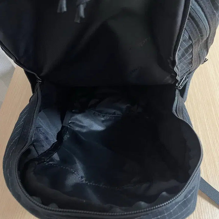 [BUNJANG] Supreme Backpack Black 24SS / 슈프림 백팩 블랙 24ss
